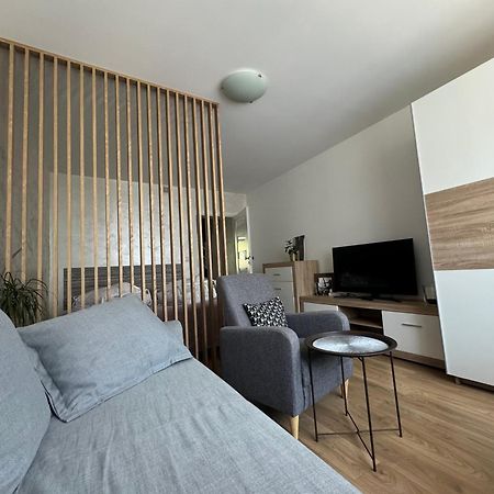 Kalwaryjska Spot Apartment In A Good Location Cracovia Exterior foto