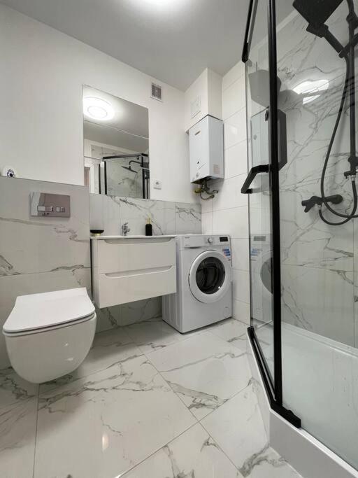 Kalwaryjska Spot Apartment In A Good Location Cracovia Exterior foto